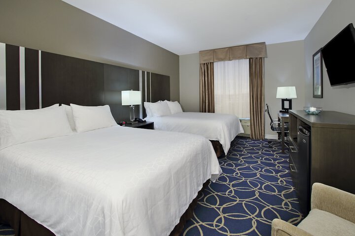 Holiday Inn Express & Suites Houston North - IAH Area by IHG