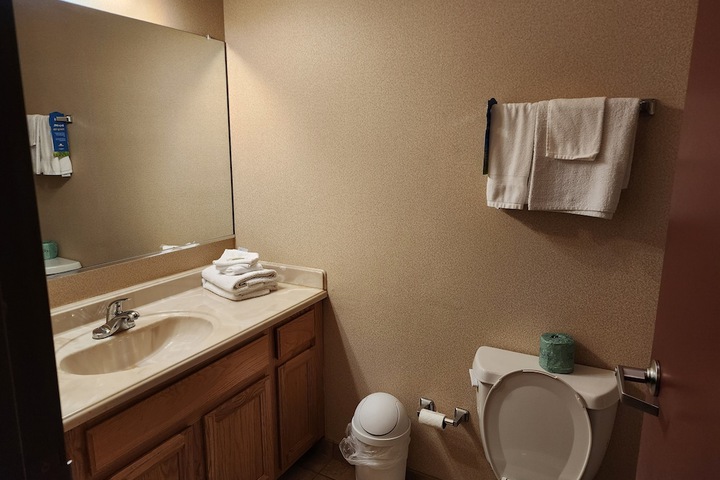Room 73 of 75