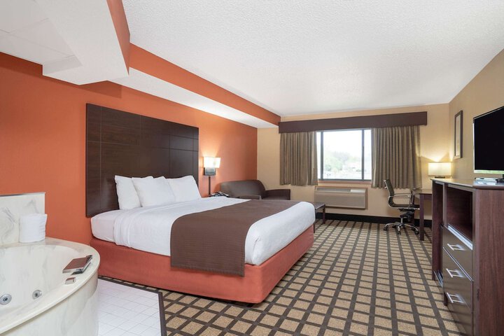 Room 16 of 20