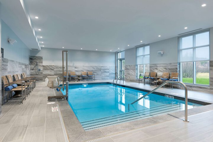 Pool 10 of 87