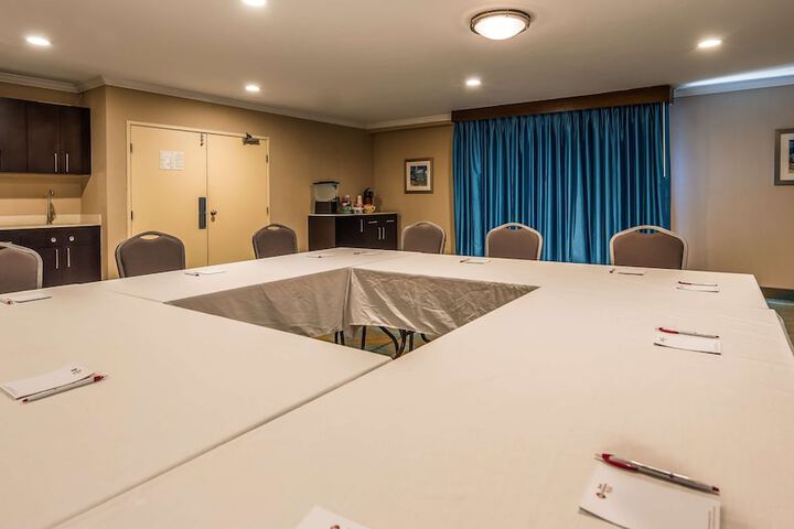 Best Western Plus La Mesa San Diego