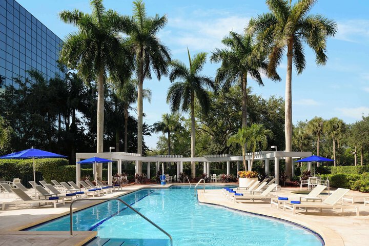 Hilton Boca Raton Suites