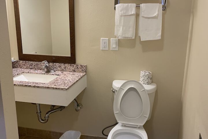 Room 60 of 107