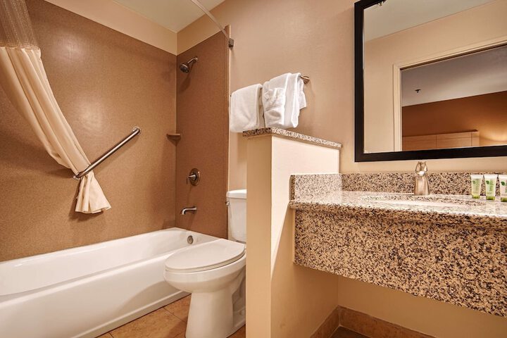 Best Western Palm Court Inn