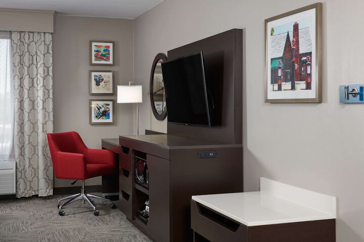 Room 17 of 24