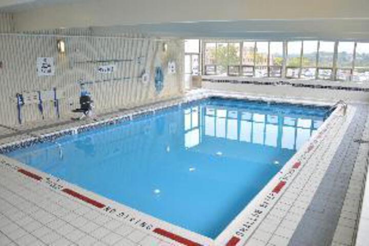 Pool 5 of 9