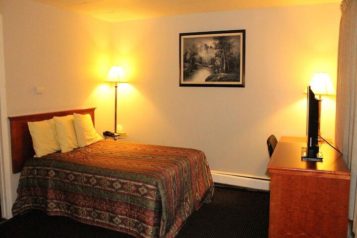 Room 36 of 41