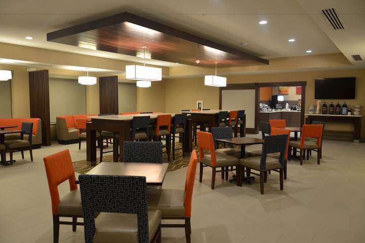 Comfort Suites Florence - Cincinnati South
