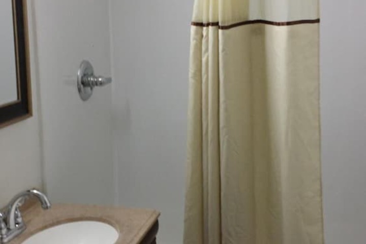 Budget Inn Fairport