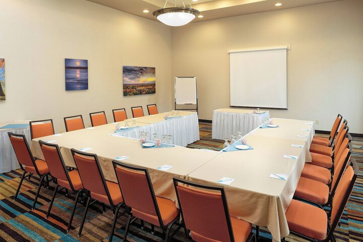 Fairfield Inn & Suites by Marriott Belleville