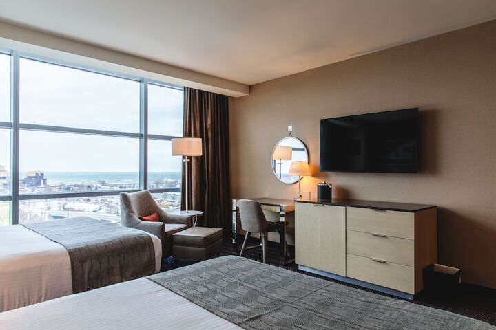Room 12 of 33