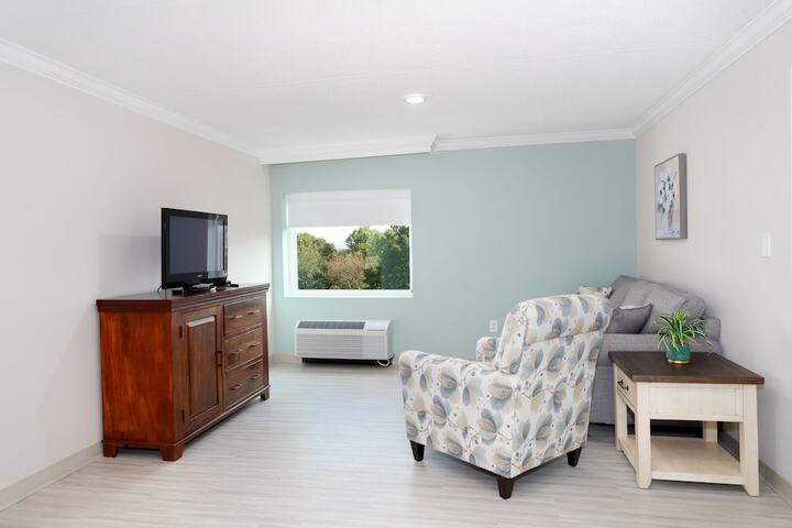 Room 25 of 47