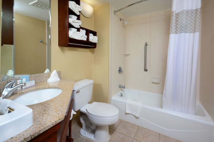 Hampton Inn Raleigh / Town of Wake Forest