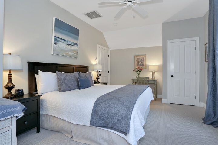 Room 21 of 40