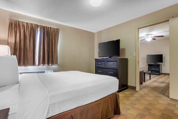 Extended Stay America Suites Cleveland Middleburg Heights