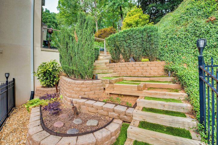 Modern Retreat w / River View in Roswell!