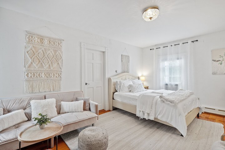 Room 49 of 115