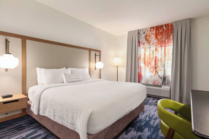 Room 21 of 27