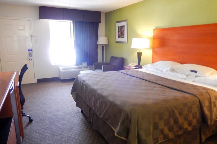 Motel 6 Luling LA