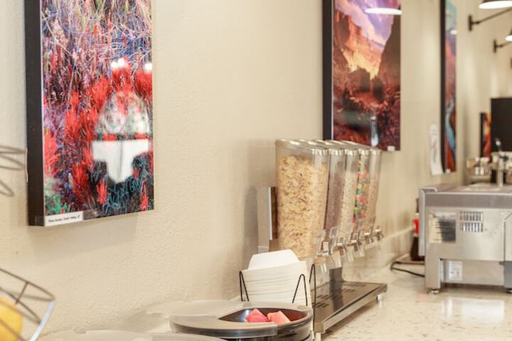 Breakfast/Coffee Service 38 of 53