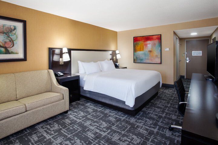 Room 29 of 61