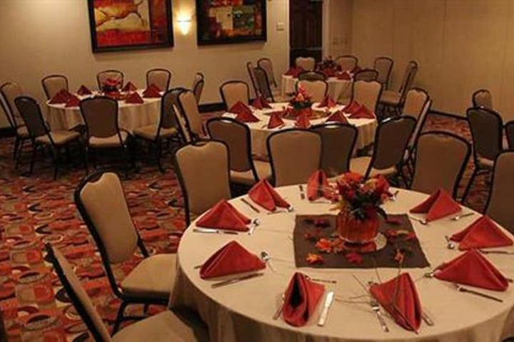 Ballroom/Hall 29 of 31