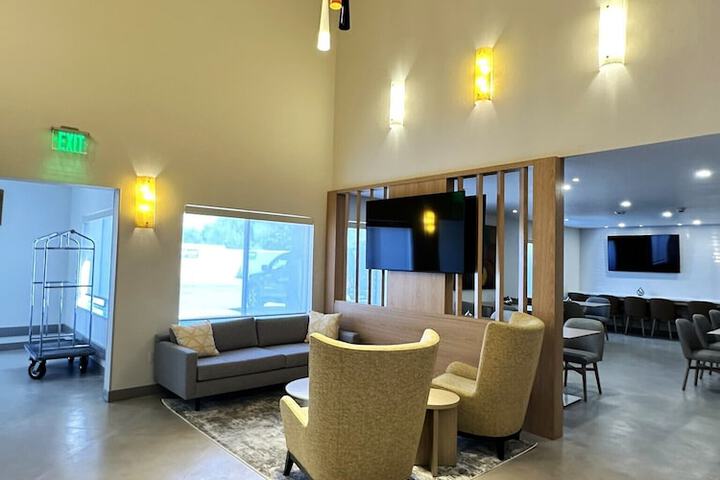 Hotel Interior 13 of 63