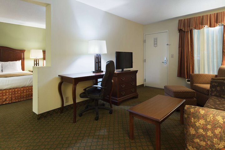 Room 14 of 20