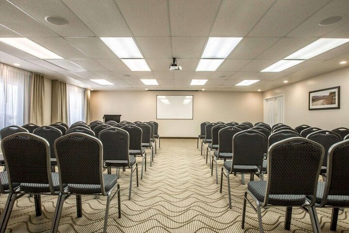 Comfort Suites Victorville-Hesperia