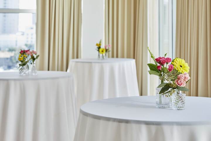 The Sarasota Modern a Tribute Portfolio Hotel