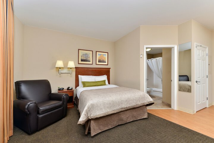 Room 47 of 54