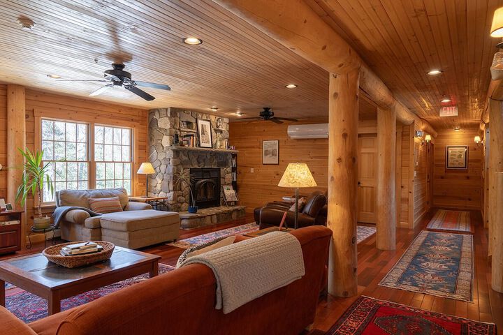 Hostel of Maine