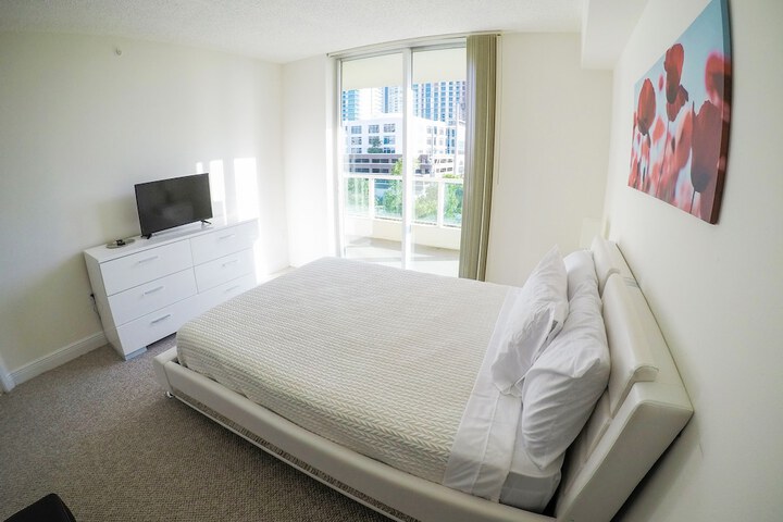 Room 18 of 30
