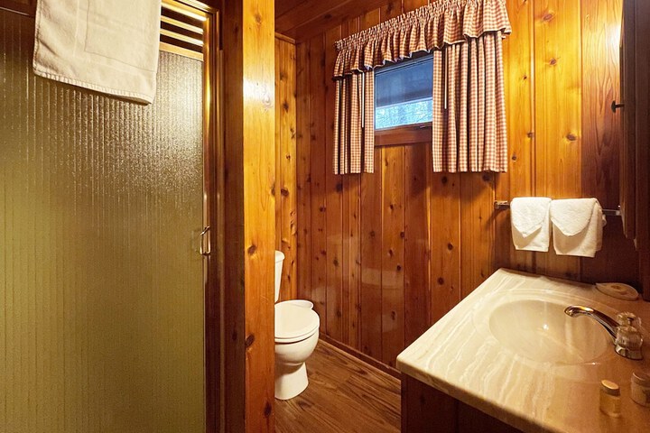 Mountain Springs Lake Resort