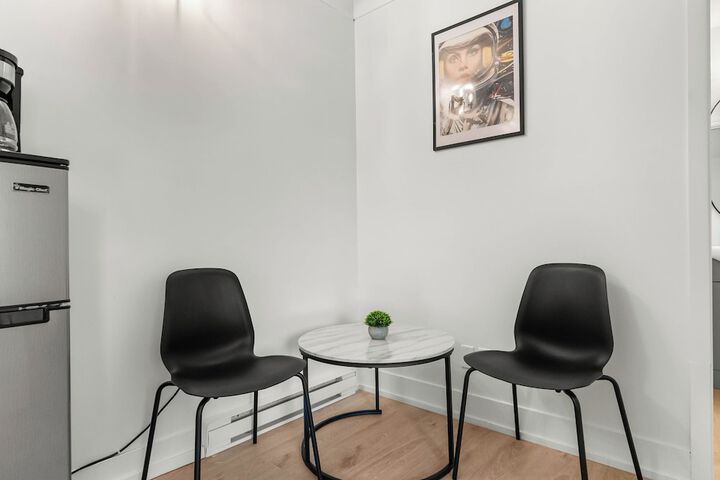 Room 20 of 30
