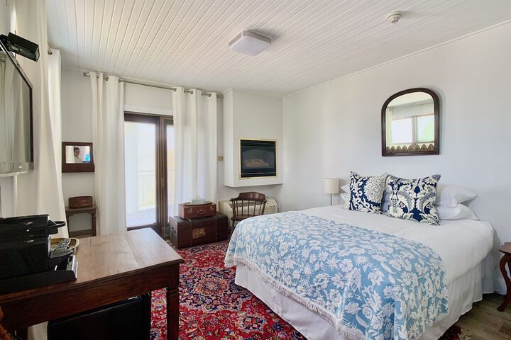 Room 44 of 52