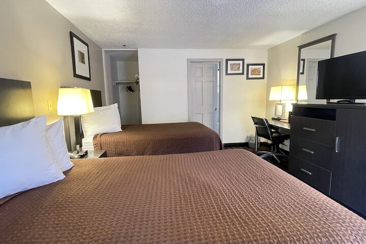 Room 4 of 29