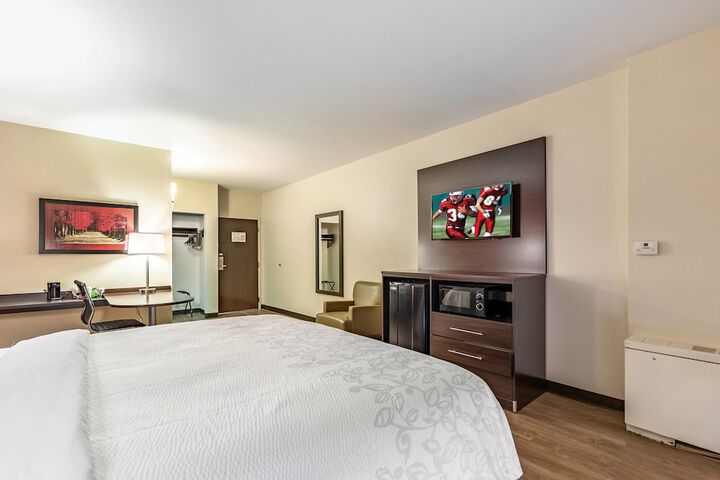 Room 18 of 35