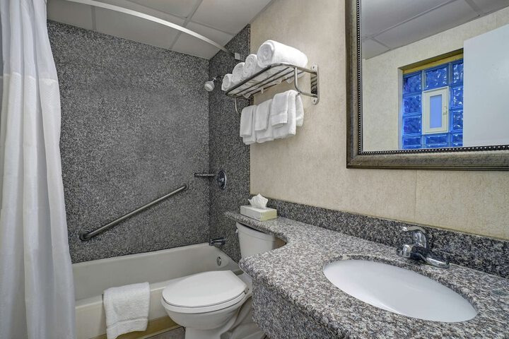 Room 20 of 26