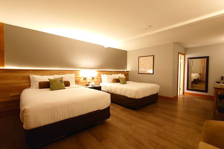Timberland Inn
