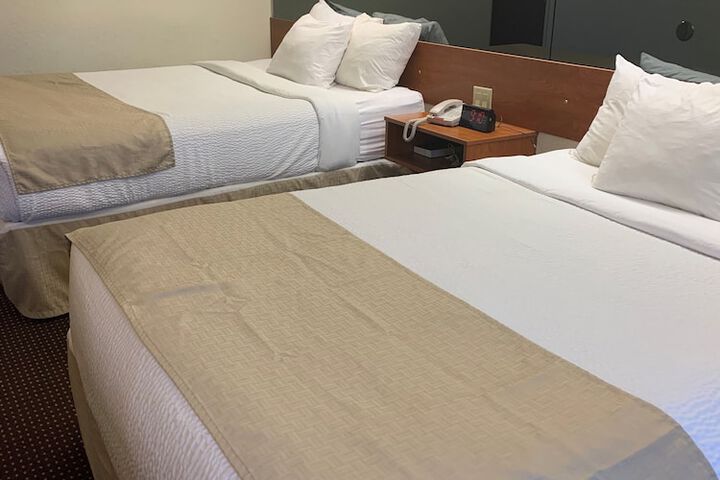 Microtel Inn & Suites by Wyndham Rice Lake