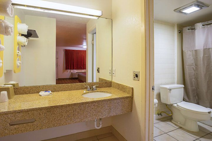 Motel 6 Brinkley AR