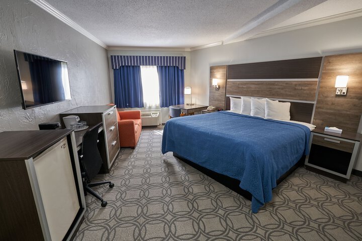 Room 26 of 72
