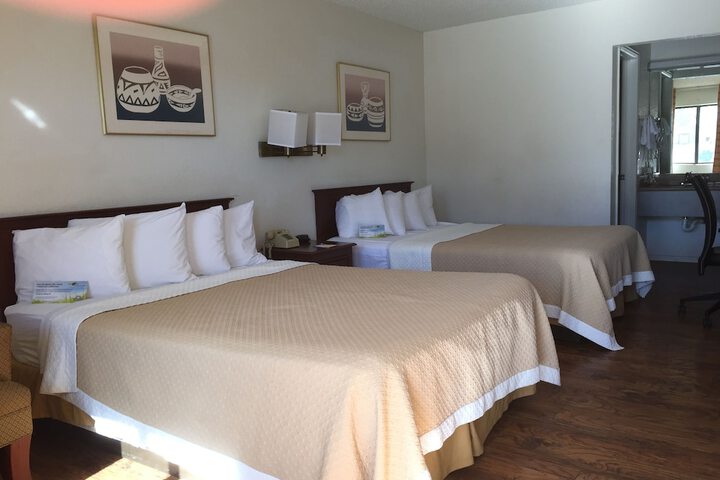Room 14 of 20