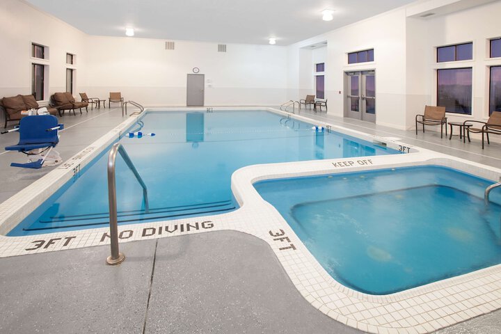 Pool 5 of 44