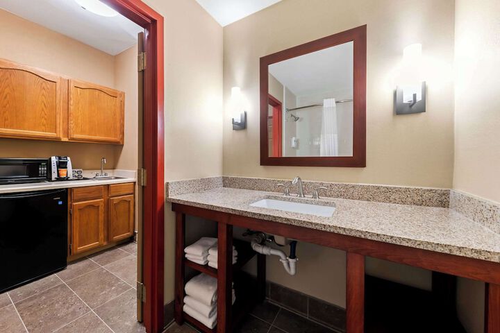 Comfort Suites Roanoke - Fort Worth North
