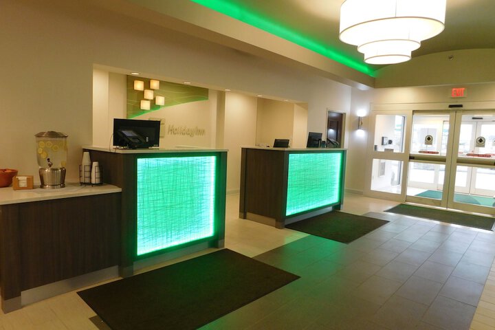 Holiday Inn Hotel & Suites Rochester - Marketplace by IHG