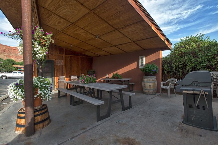 Terrace/Patio 25 of 37