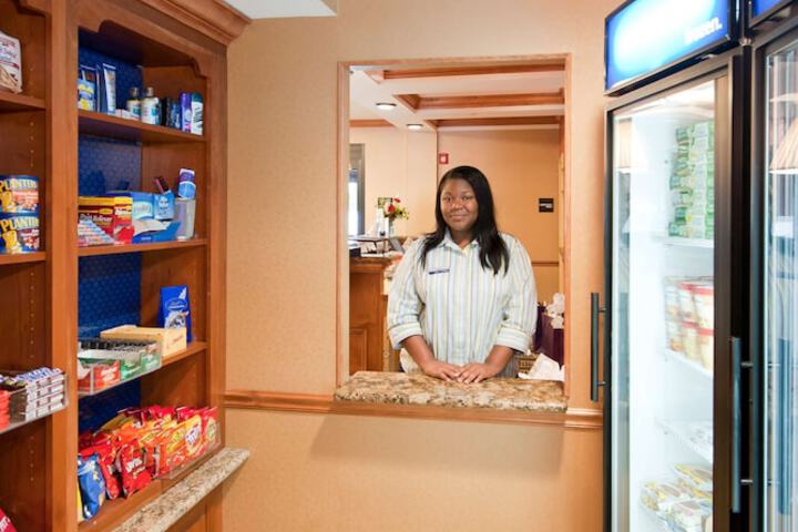 Hampton Inn & Suites Columbia at University