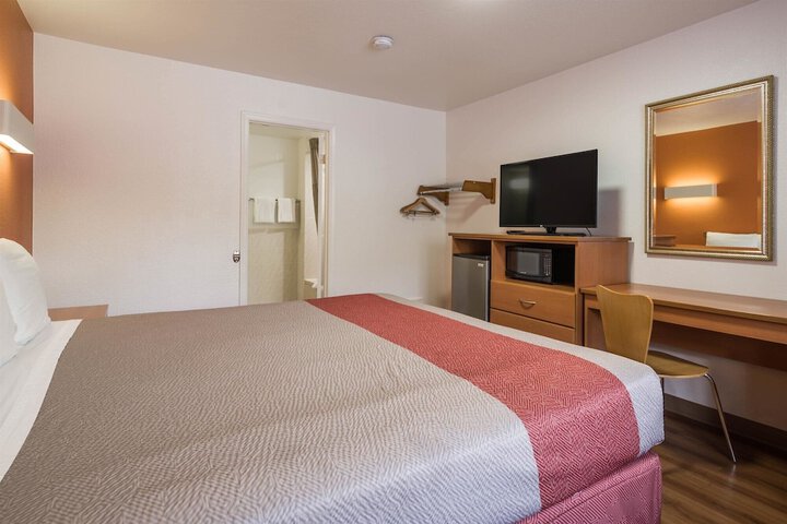 Motel 6 Concord CA